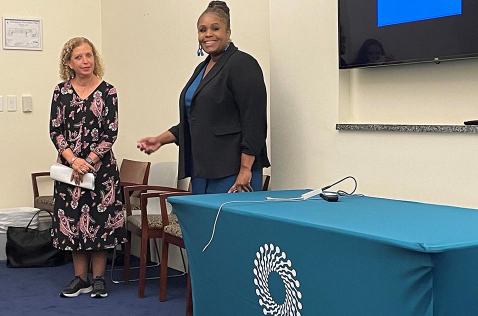PCOS Challenge Executive Director Sasha Ottey and Congresswoman Debbie Wasserman Schultz